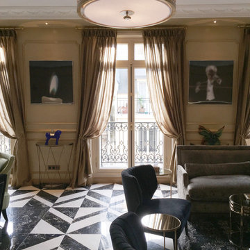 Apartment in Paris