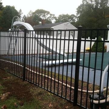 Wallingford | Aluminum Pool Fence