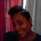 Lynette Jones's photo
