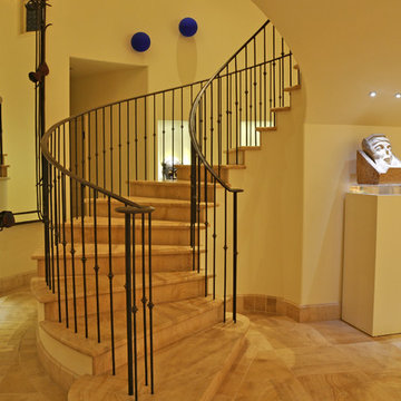 Sculpture Display Lighting