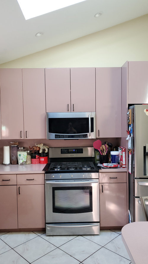 Range hood on a sloped ceiling