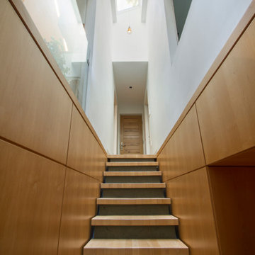 EXPANDING KITCHEN BEYOUND IT'S FOUR WALLS / Architecture - Interior design