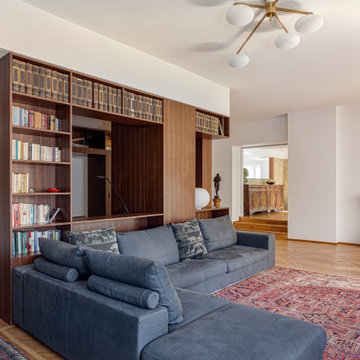 VVVV XXL APT.