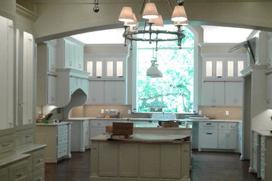 Elegant home design photo in Dallas