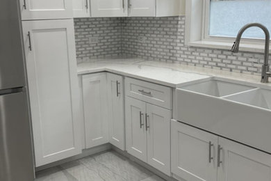 Home design - country home design idea in Phoenix