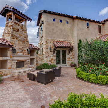 Hill Country Tuscan Home with Courtyard