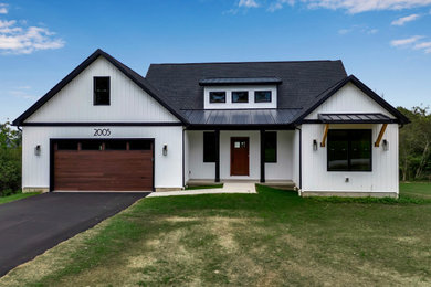 Example of a trendy exterior home design in New York