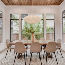 dining area in kitchen