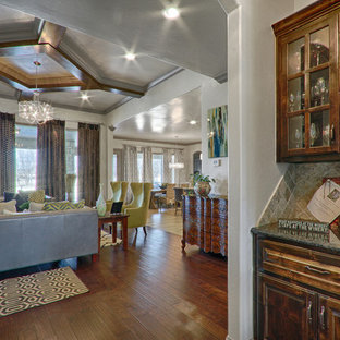 Moderne Hausbar mit Rückwand aus Zementfliesen Ideen, Design & Bilder