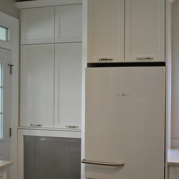 Retro Chic Kitchen in Ben Avon