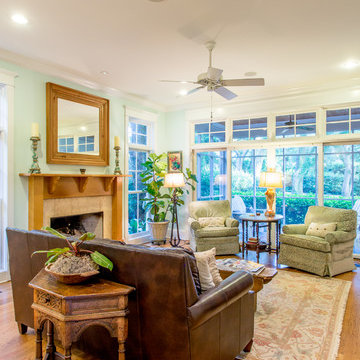 Confident Cottage on the Bluff