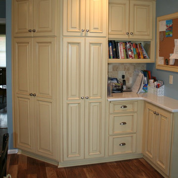 Colonial Kitchen