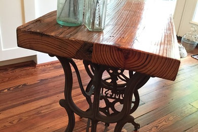 Inspiration for a living room remodel in Houston