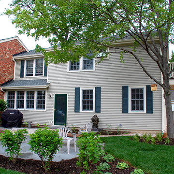 Colonial Style Home - Evanston, IL in James Hardie Siding & Trim