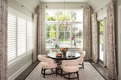 Kitchen/dining room combo - mid-sized farmhouse kitchen/dining room combo idea in Chicago