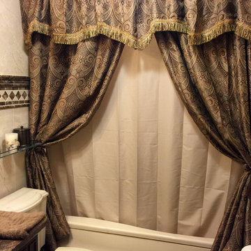 Dutch Colonial Revival 1926 Bathroom Floor 2