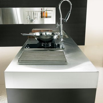 Contemporary Design with High Gloss wood grain