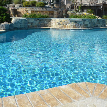 Mediterranean Free Form Swimming Pool with Spa