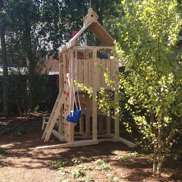 Woodsy side yard for little ones to explore