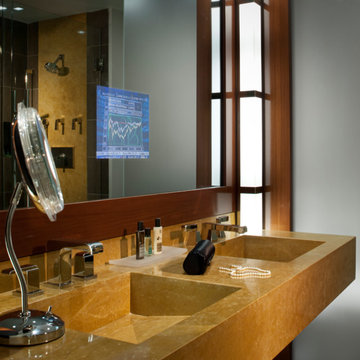 JW Marriott Marquis Séura Vanity TV Mirror