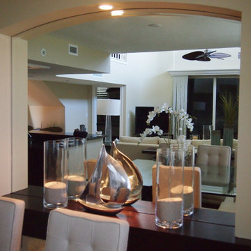 Mirrored Niches