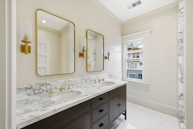 Example of a bathroom design in San Francisco