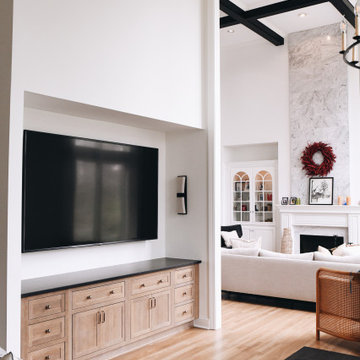 Timeless Sophistication: Stylish Open-Concept Main Floor