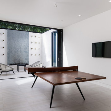 327 Nautilus St.