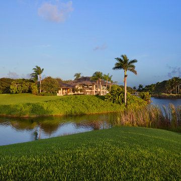 Contemporary Peninsula Property