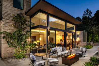 Patio - patio idea in Dallas