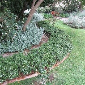 Country Gardens Implemented by Create a Landscape