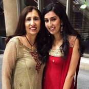 Rooshna Ali's photo