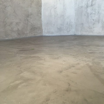 Duschbad mit fugenlosem Designbelag