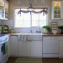 Cottage Kitchen