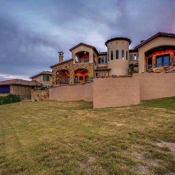 Tuscan Courtyard