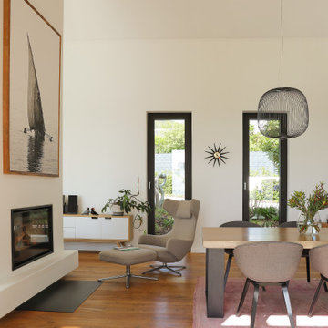 Nimano Hillside