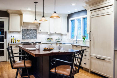 Transitional kitchen photo in Boston