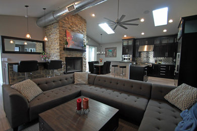 Family room - transitional family room idea in Columbus