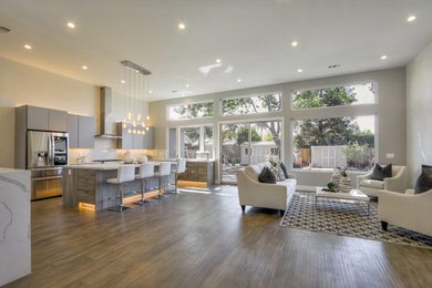 Living room - living room idea in San Francisco