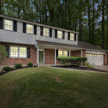 Modest Colonial