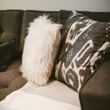 Home Tour: La La Lovely Things Home