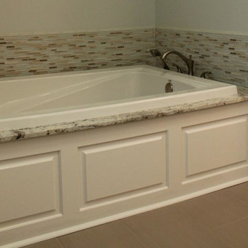 Baton Rouge Transitional Spa Bath