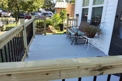 Example of a trendy deck design in Other