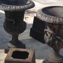 New cast iron planters - Products