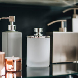 Belfast Showroom - Soap & Lotion Dispensers