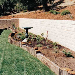 Brick Retaining Wall | Houzz