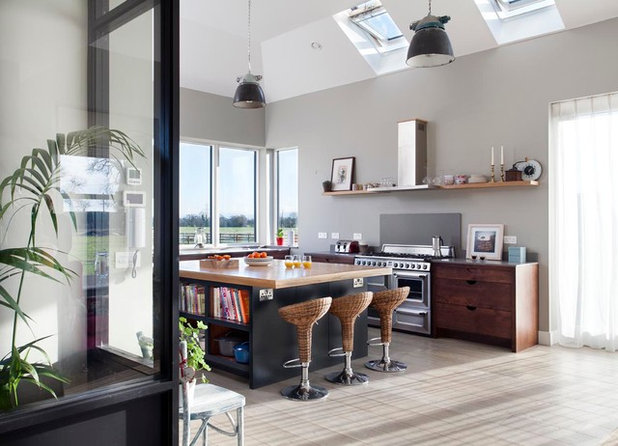 Contemporary Kitchen by Shalford Interiors