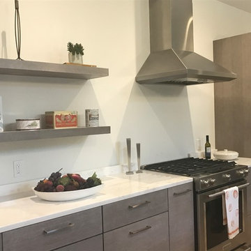 Stone Ridge Staging