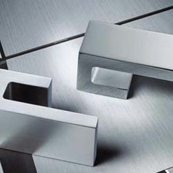 Colombo Design - Colombo F503 Cabinet pulls - Cabinet And Drawer Handle Pulls