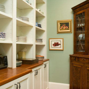 Living Rooms & Indoor Cabinets